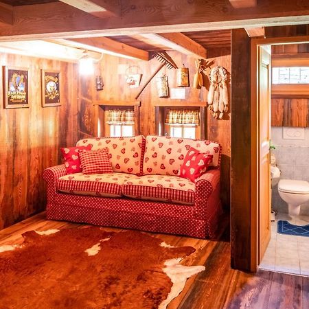 Baita Delle Bambole - La Vista Apartments Isola  Екстериор снимка